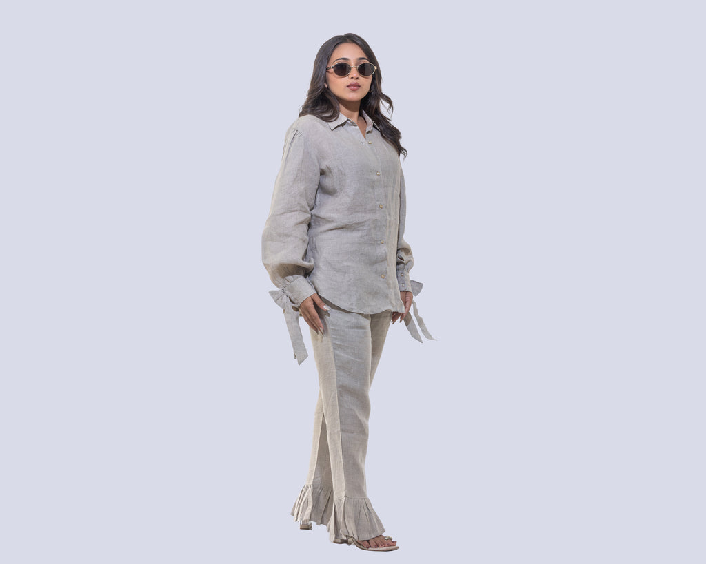 Beige bow linen shirt