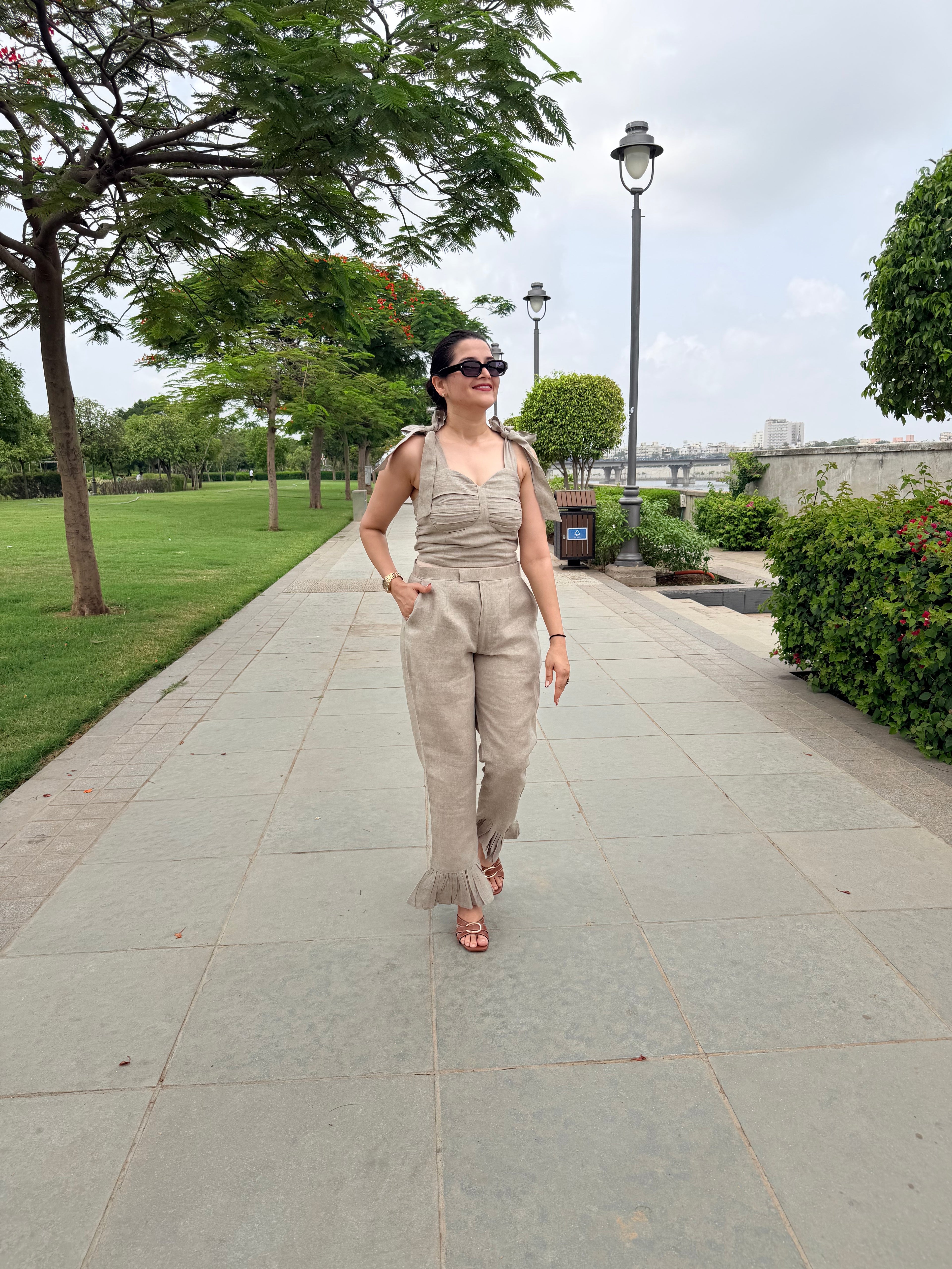 Frill pants with tie knot top linen co ord