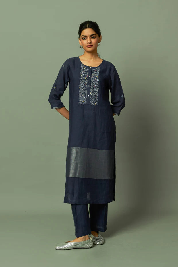 Zari embroidered yoke on Sliver Zari linen Kurta Set