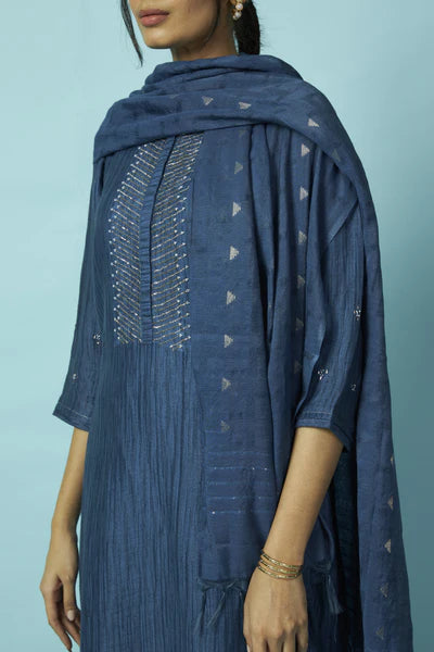 Textured Silk-Linen Tunic Set with Khat Pita Placket